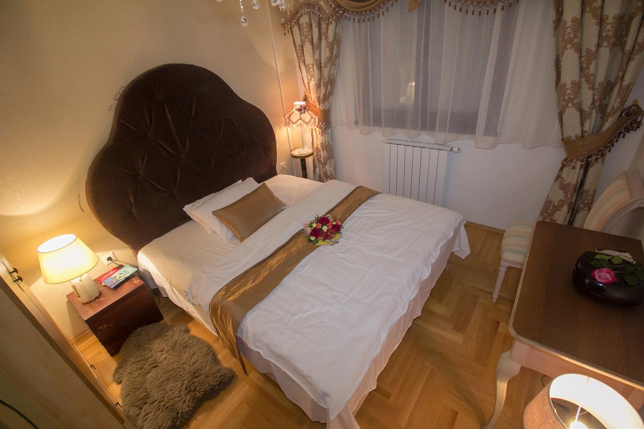 Apartment Barby Banja Luka Buitenkant foto