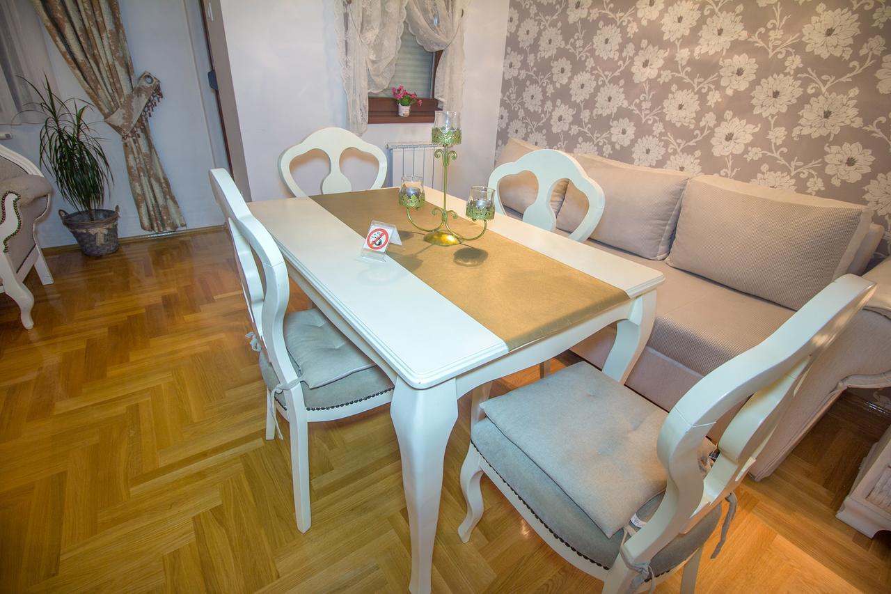 Apartment Barby Banja Luka Buitenkant foto
