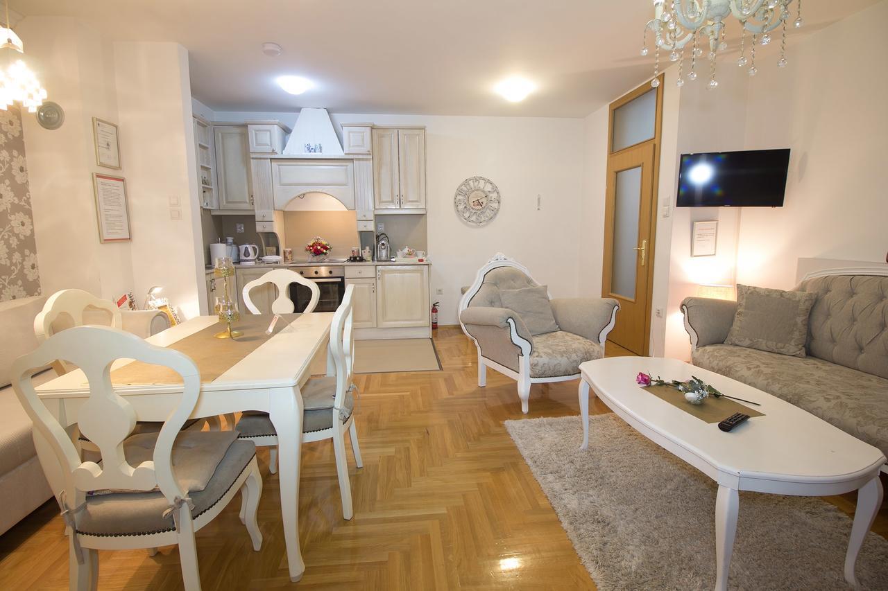 Apartment Barby Banja Luka Buitenkant foto