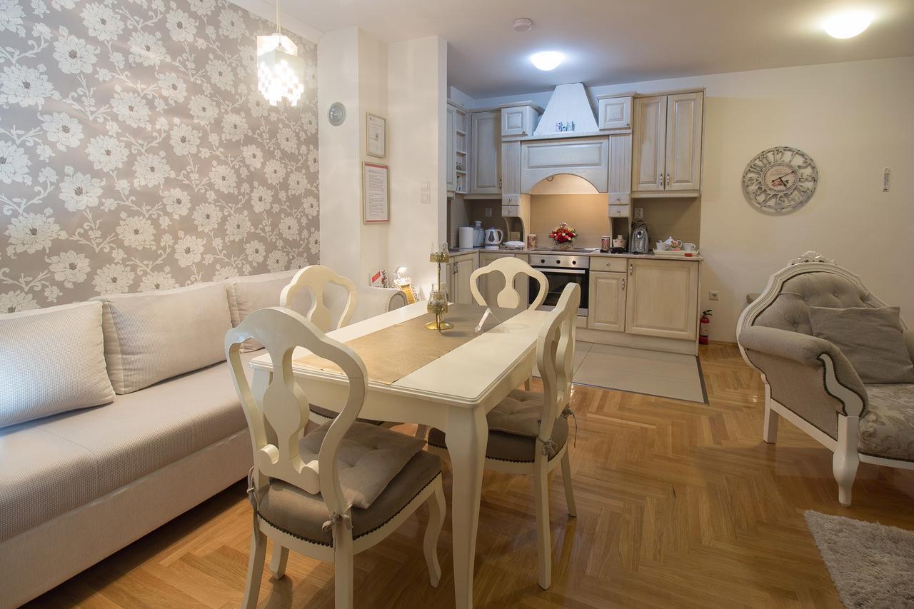 Apartment Barby Banja Luka Buitenkant foto