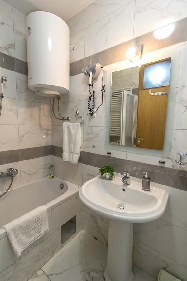 Apartment Barby Banja Luka Buitenkant foto