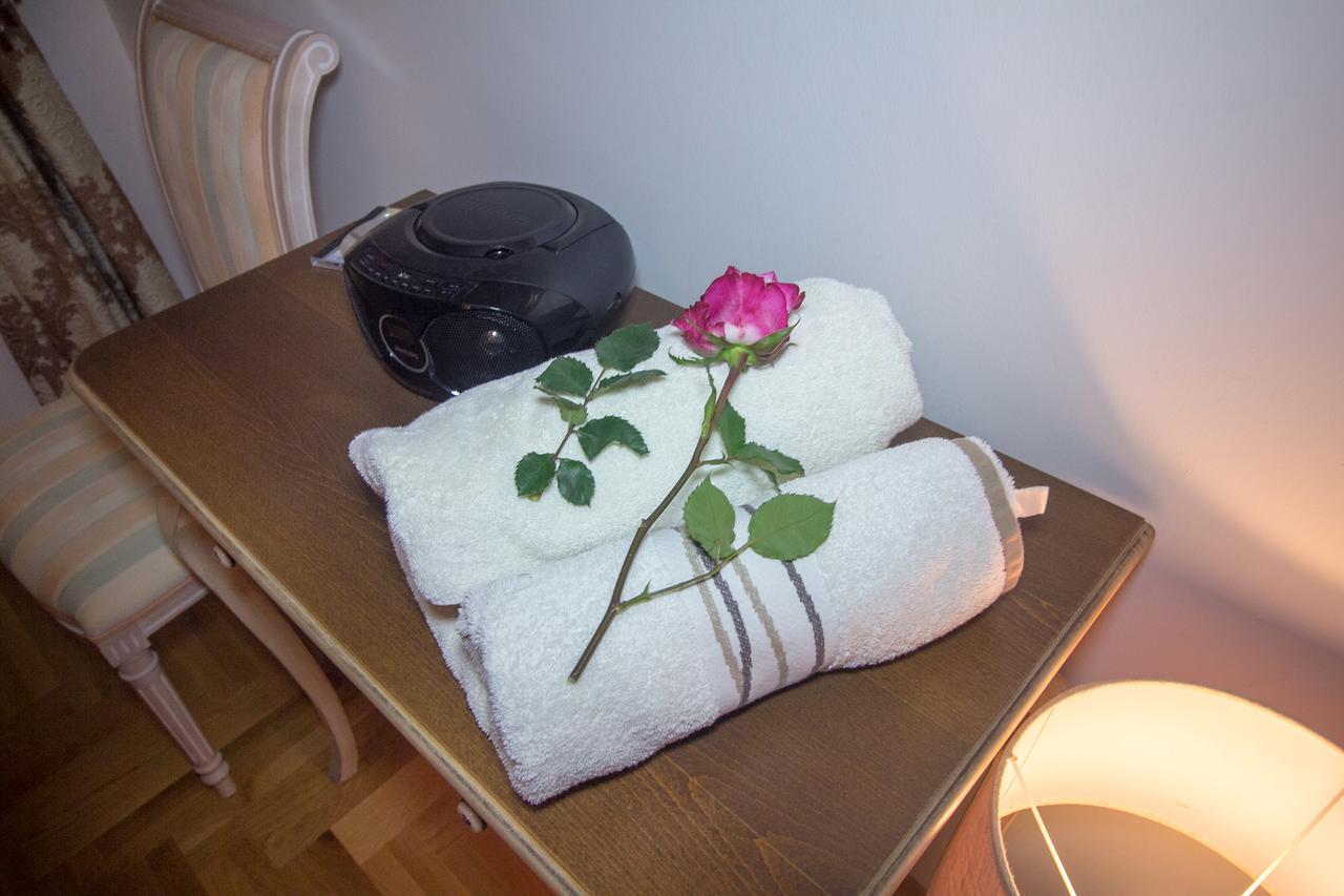 Apartment Barby Banja Luka Buitenkant foto