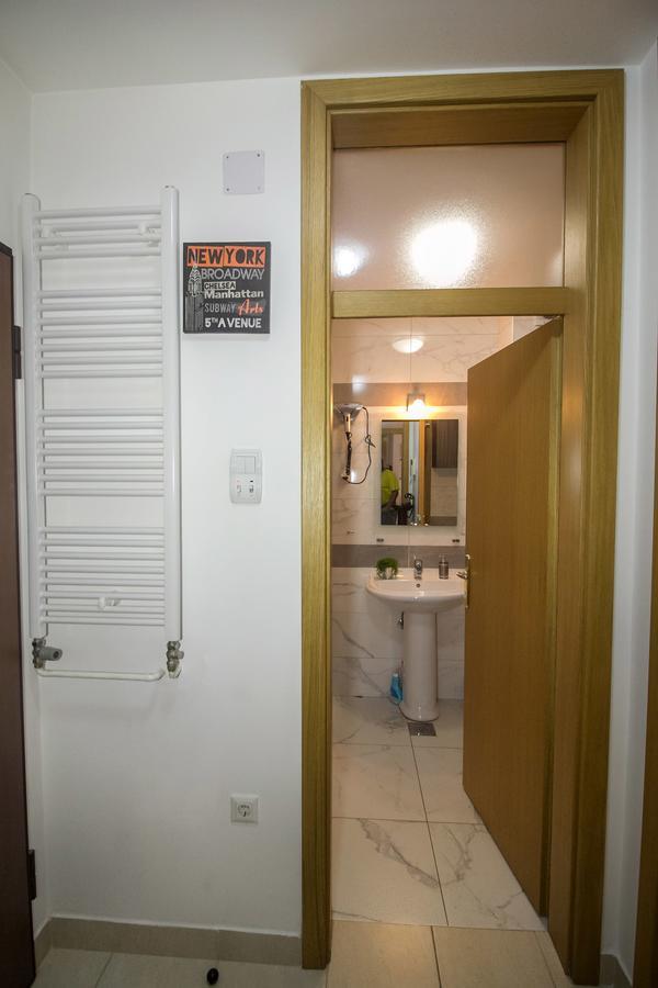 Apartment Barby Banja Luka Buitenkant foto
